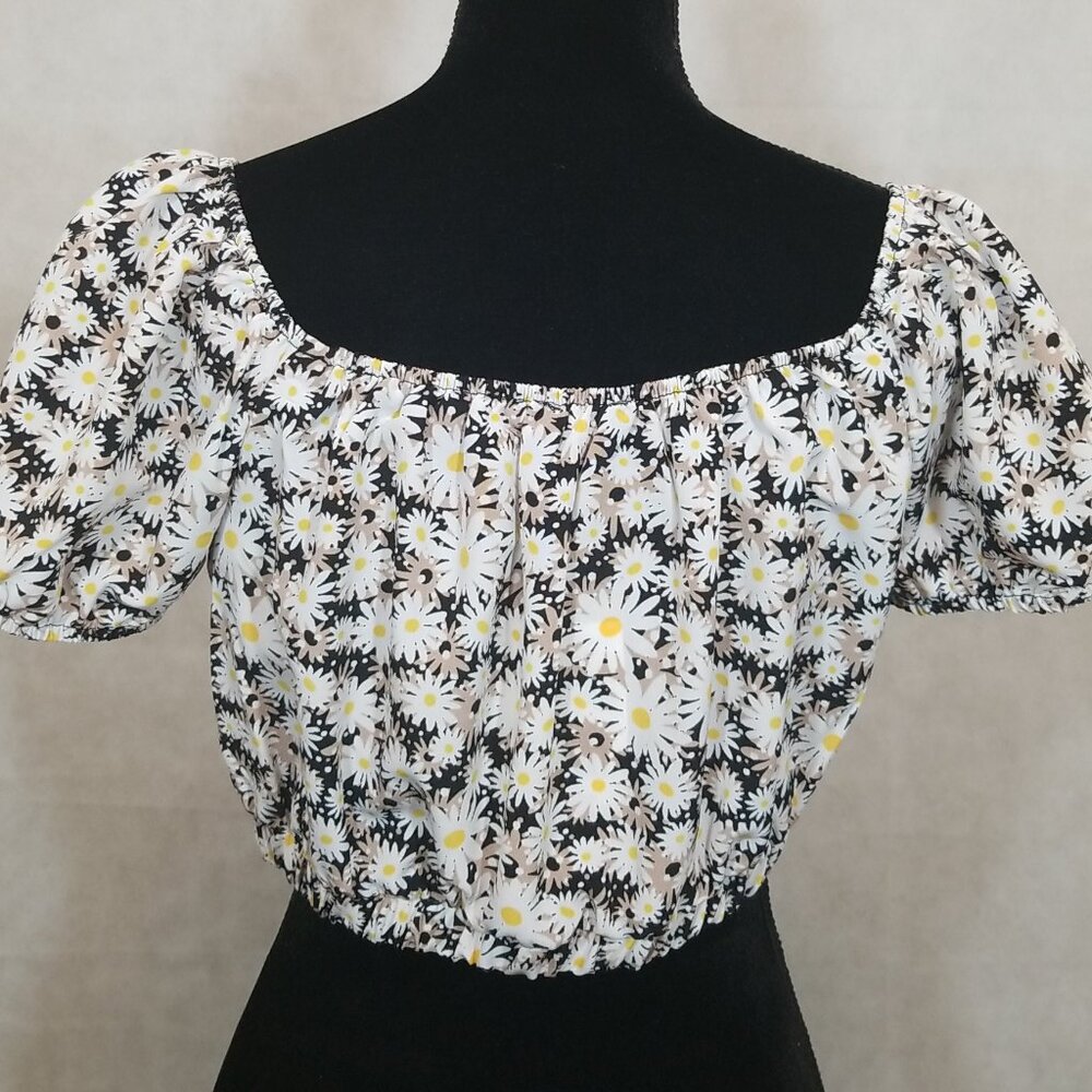 Lily Rose Junior Womens Size Large Daisy Print Shirt Puff Sleeve Crop Top NEW - Picture 2 of 4